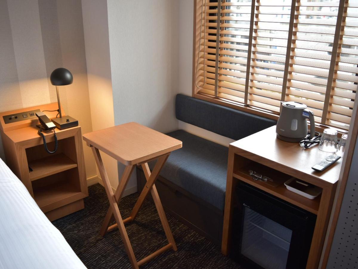 אוסקה Umedaholic Hotel מראה חיצוני תמונה