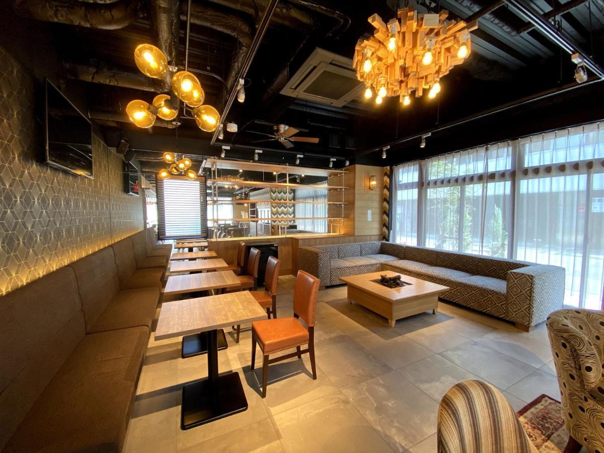 אוסקה Umedaholic Hotel מראה חיצוני תמונה