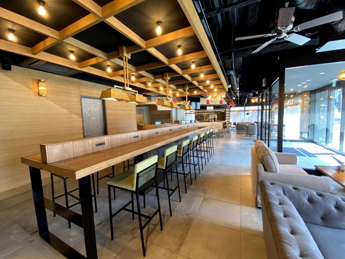 אוסקה Umedaholic Hotel מראה חיצוני תמונה
