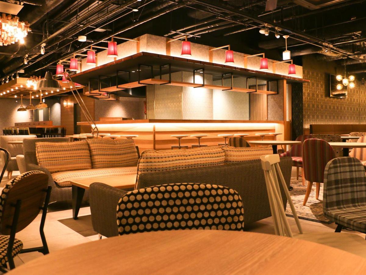 אוסקה Umedaholic Hotel מראה חיצוני תמונה